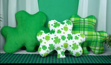 Load image into Gallery viewer, Shamrock Pillows - Set of 3