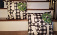 Load image into Gallery viewer, Buffalo Plaid Home Farmhouse Pillow Cover With Wreath